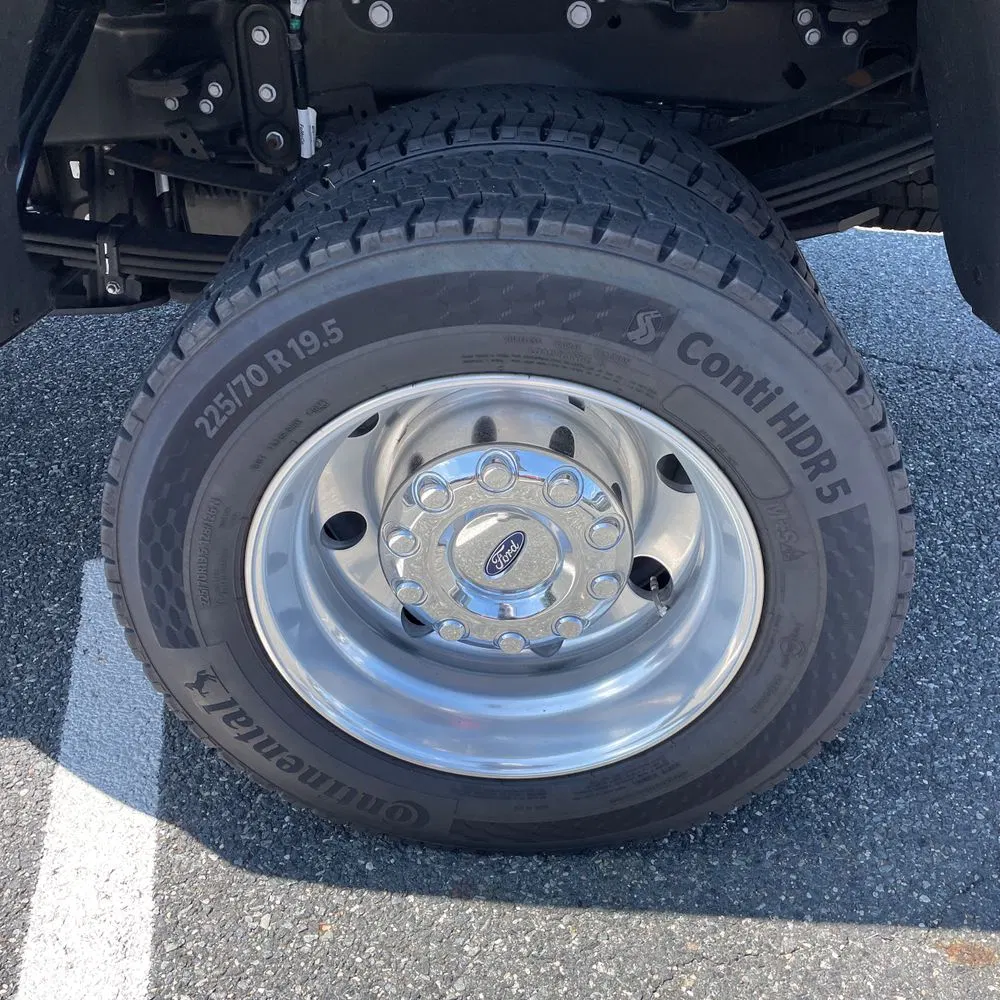 2024 Ford F-450 Super Duty Platinum