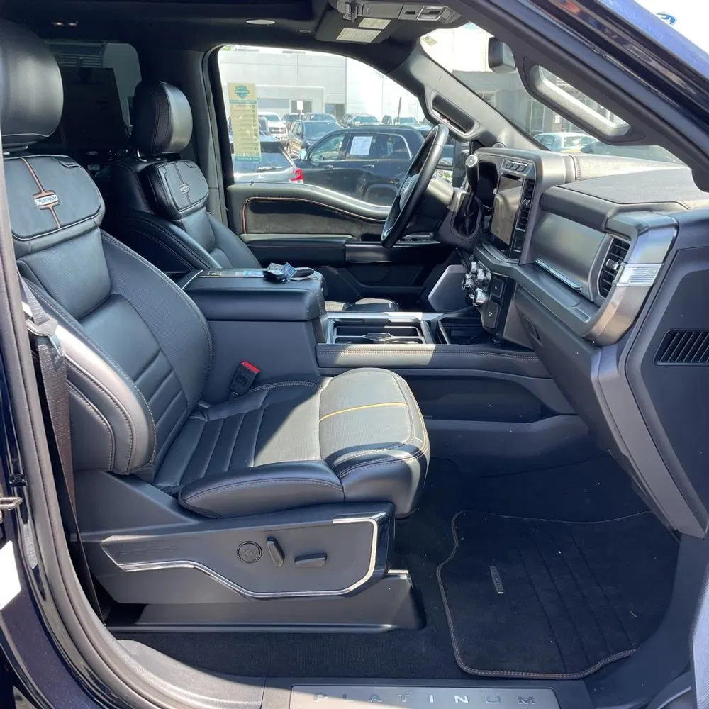 2024 Ford F-450 Super Duty Platinum