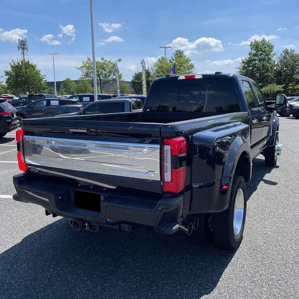 2024 Ford F-450 Super Duty Platinum
