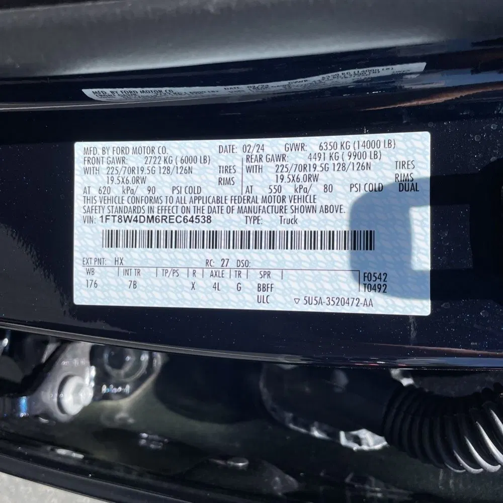 2024 Ford F-450 Super Duty Platinum