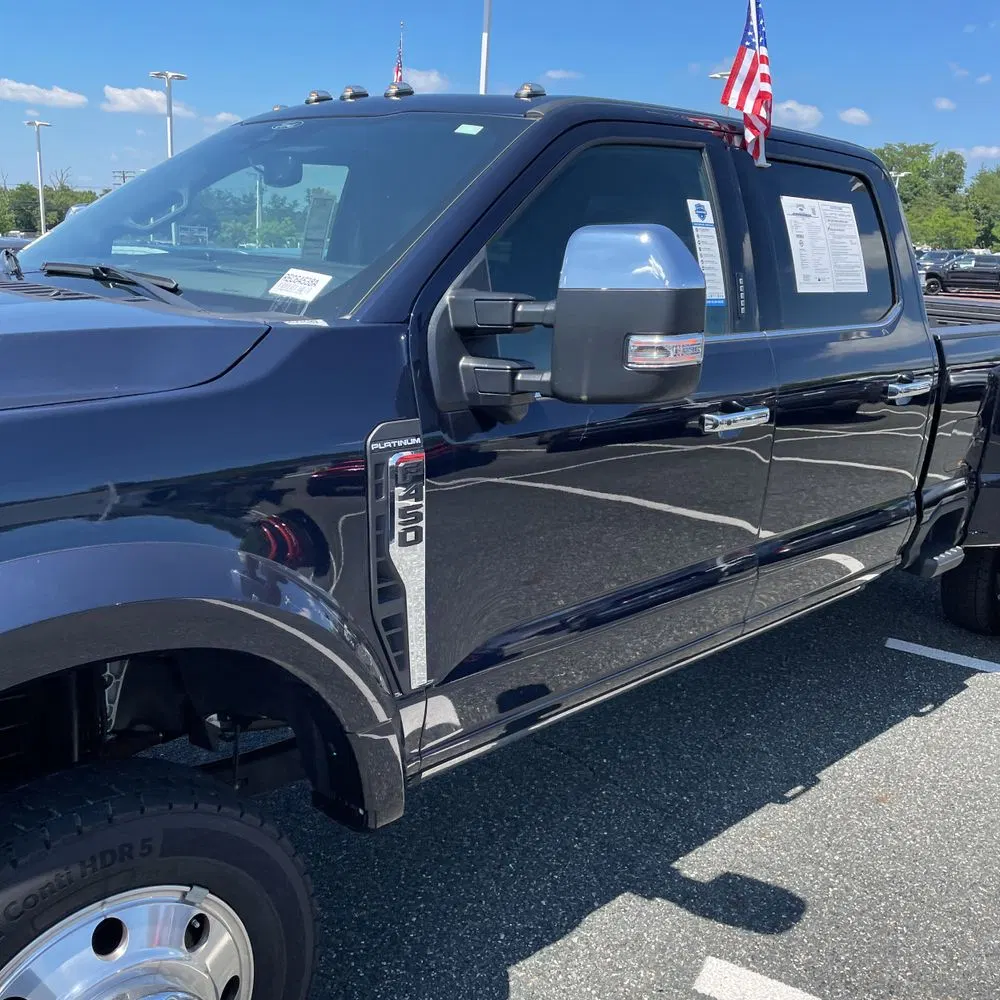 2024 Ford F-450 Super Duty Platinum