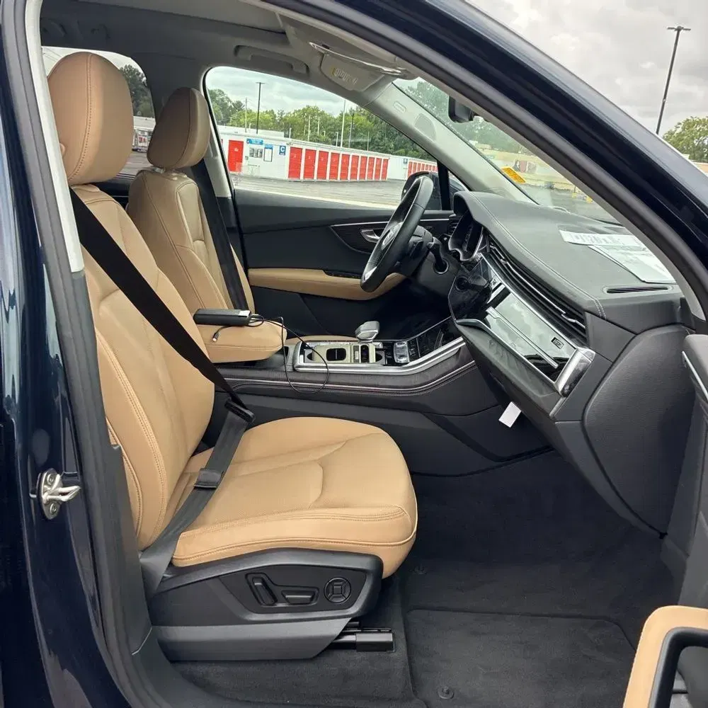 2025 Audi Q7 Premium Plus 55