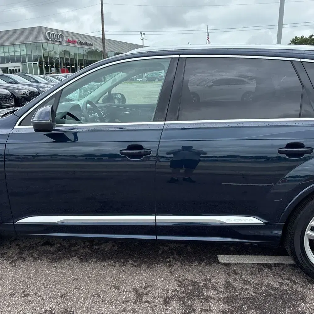 2025 Audi Q7 Premium Plus 55
