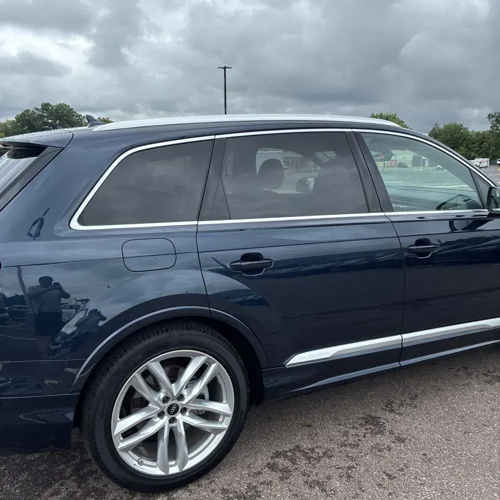 2025 Audi Q7 Premium Plus 55