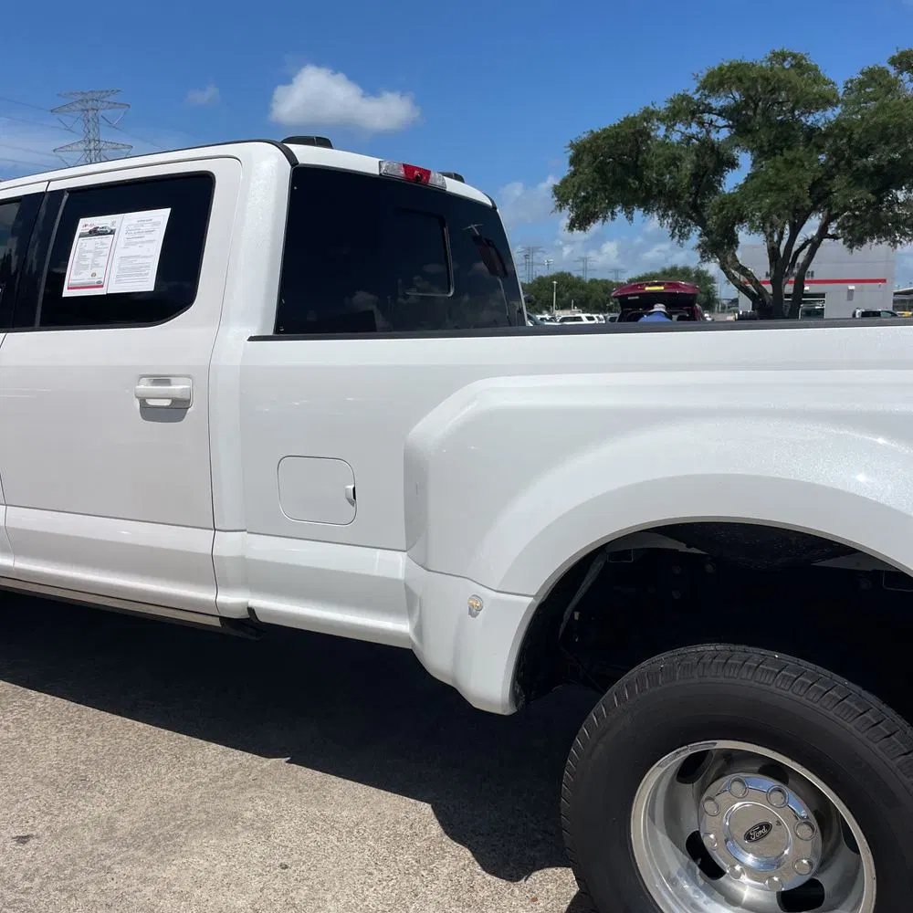 2021 Ford F-350 Super Duty Lariat