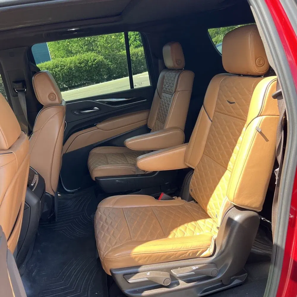 2023 Cadillac Escalade ESV Premium Luxury