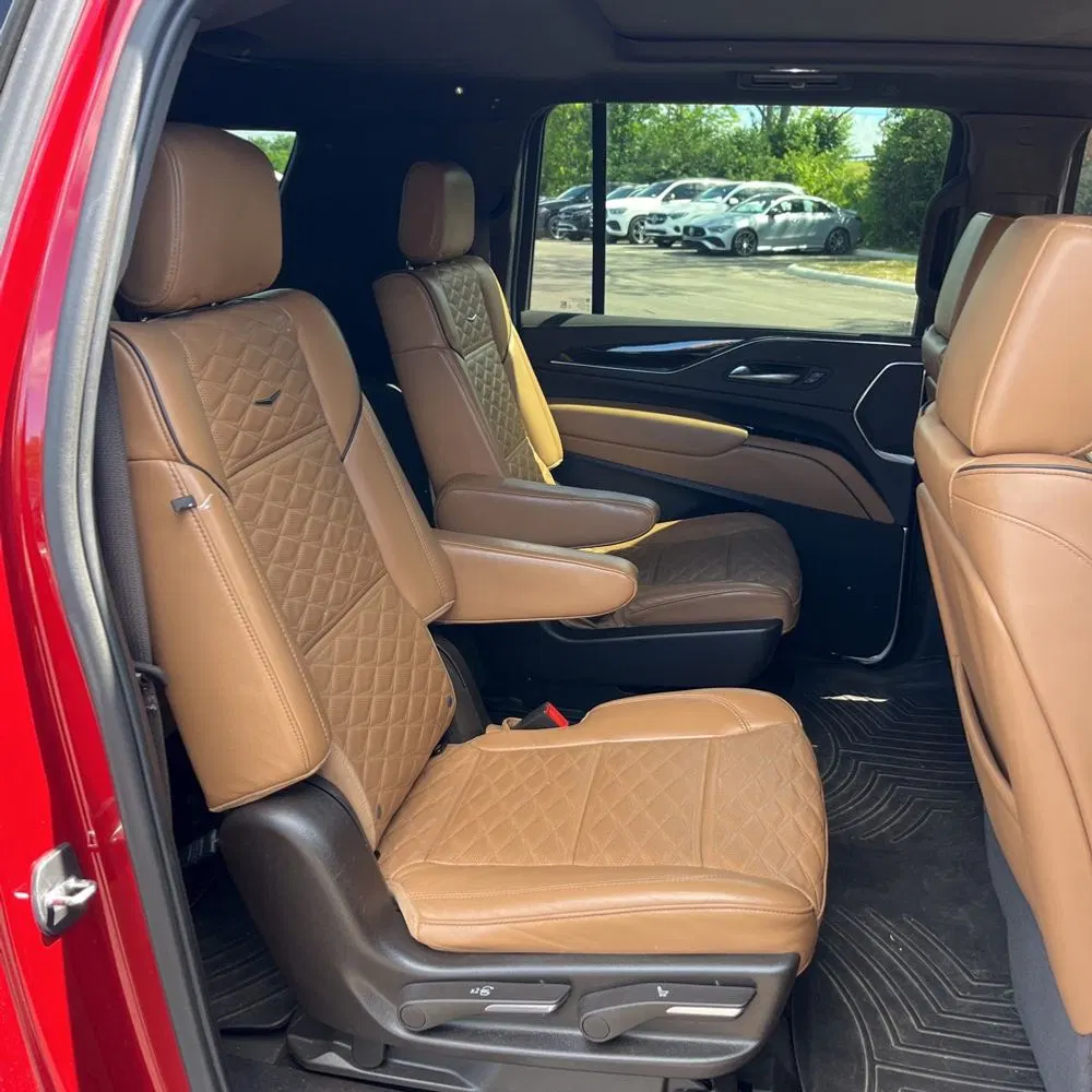 2023 Cadillac Escalade ESV Premium Luxury