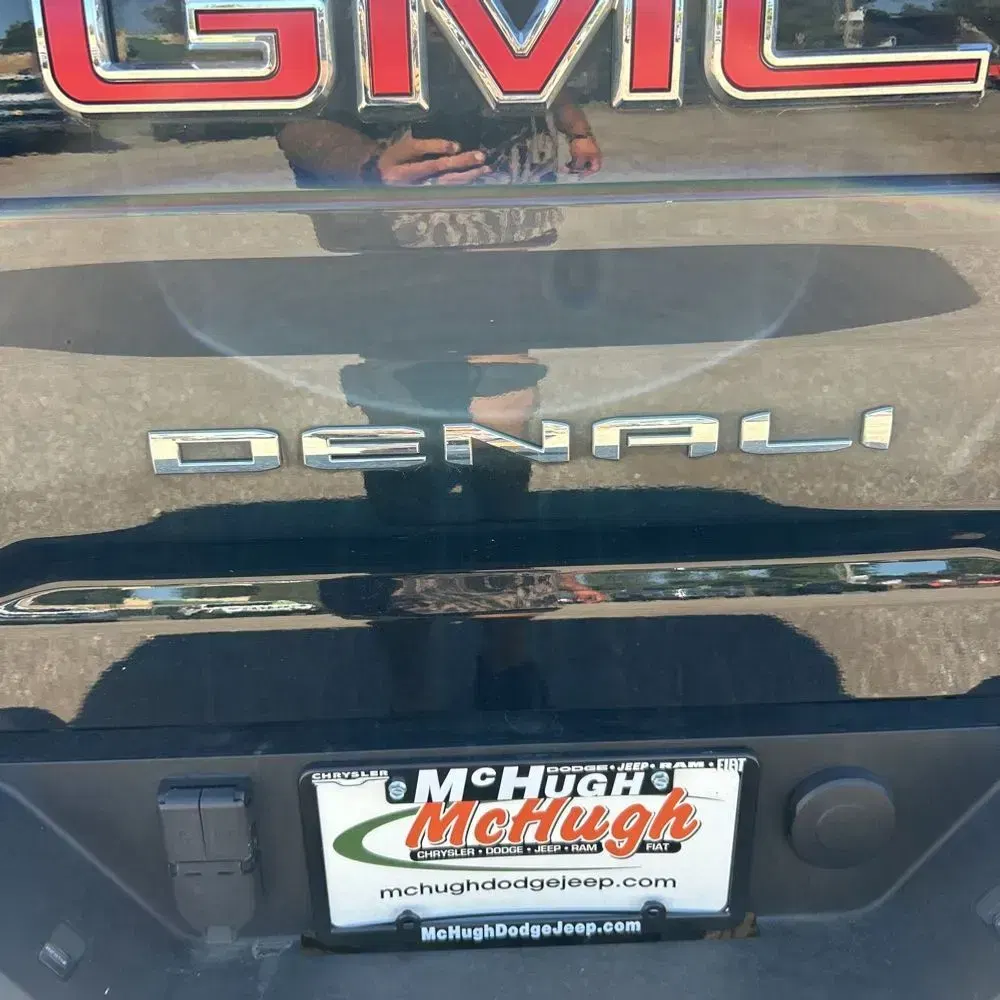 2023 GMC Sierra 3500HD Denali