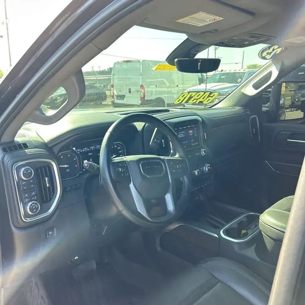 2023 GMC Sierra 3500HD Denali