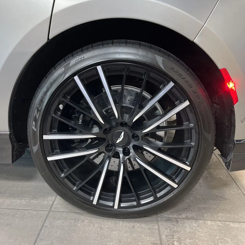 2023 Aston Martin DBX 707