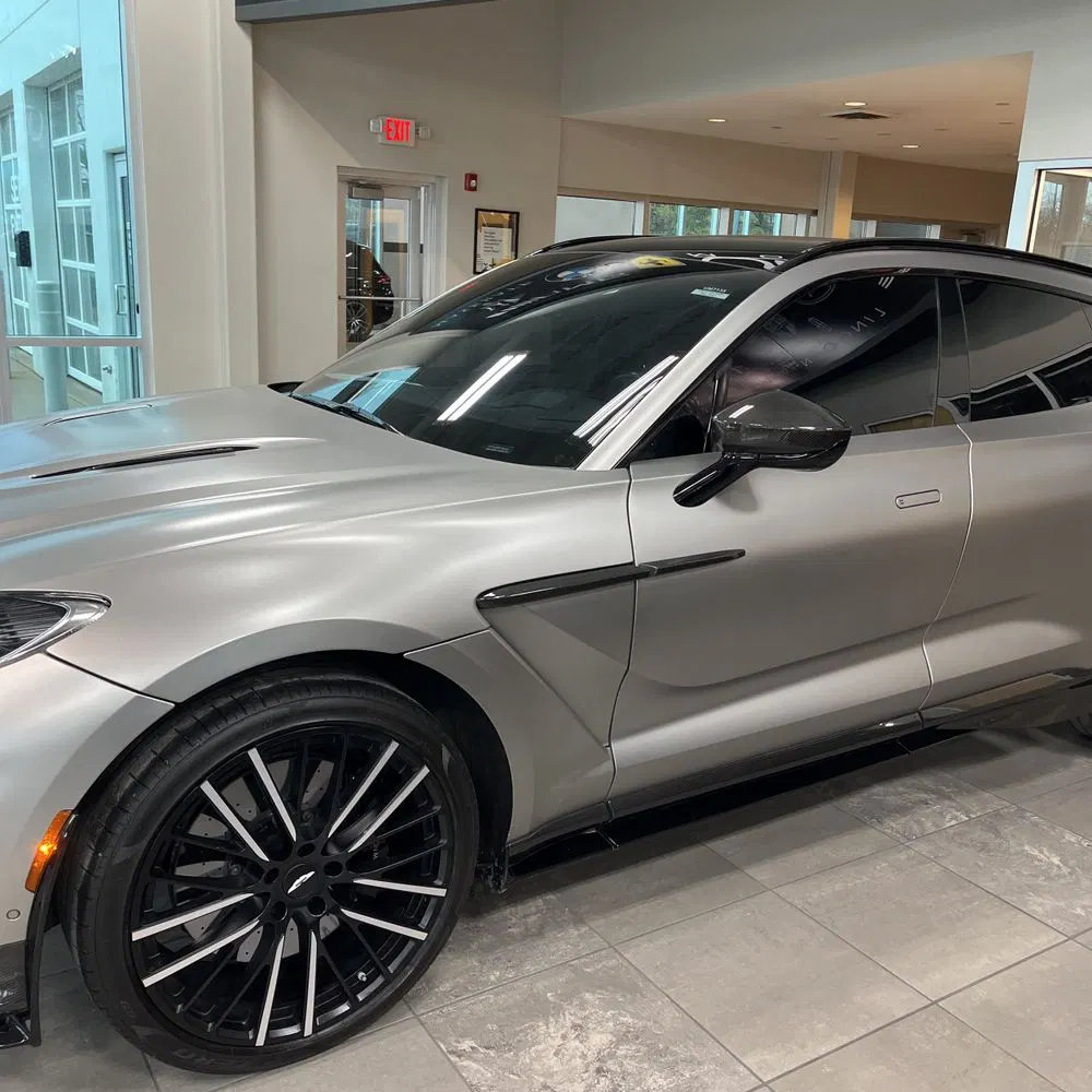 2023 Aston Martin DBX 707