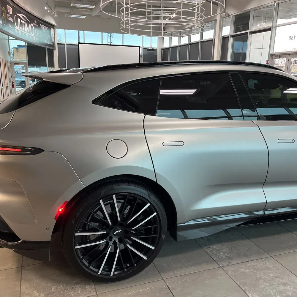 2023 Aston Martin DBX 707