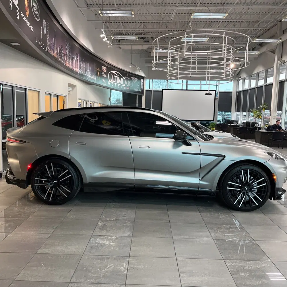 2023 Aston Martin DBX 707