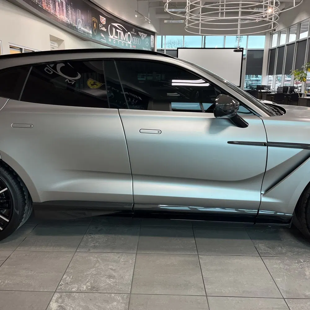 2023 Aston Martin DBX 707