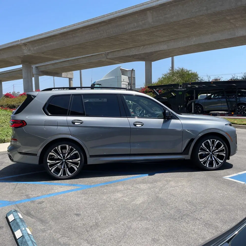 2024 BMW X7 M60i