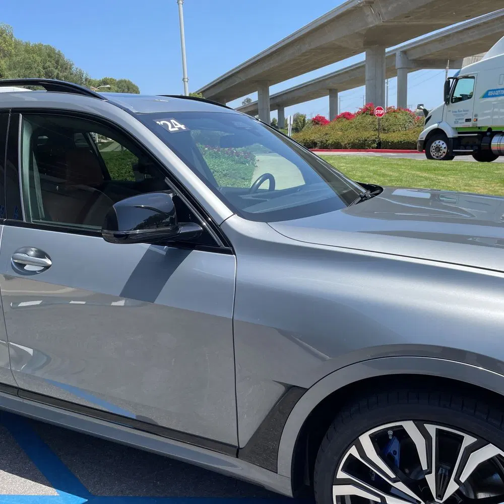2024 BMW X7 M60i