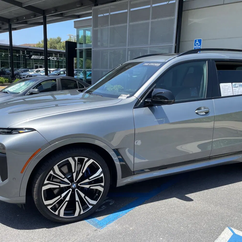 2024 BMW X7 M60i