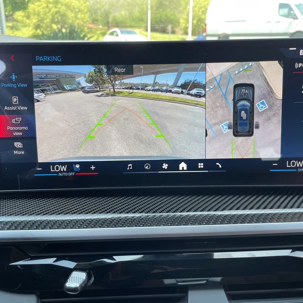 2024 BMW X7 M60i