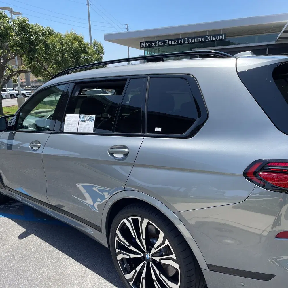 2024 BMW X7 M60i
