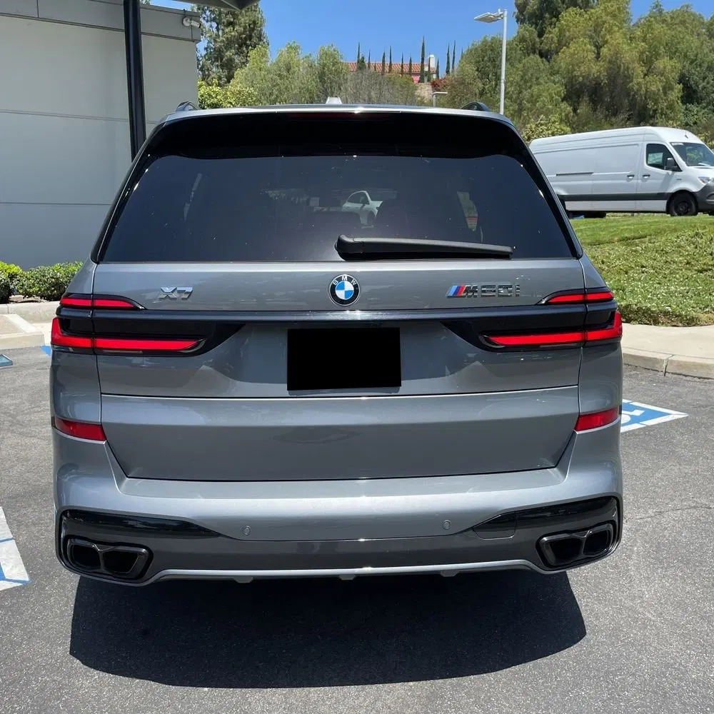 2024 BMW X7 M60i