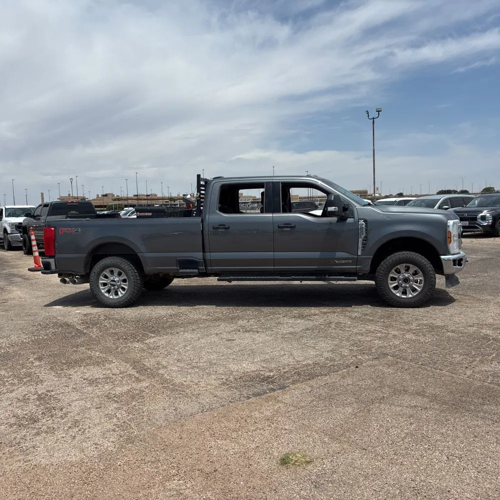 2024 Ford F-250 Super Duty XLT