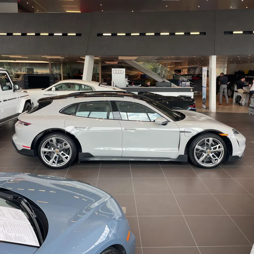 2024 Porsche Taycan Turbo S Cross Turismo