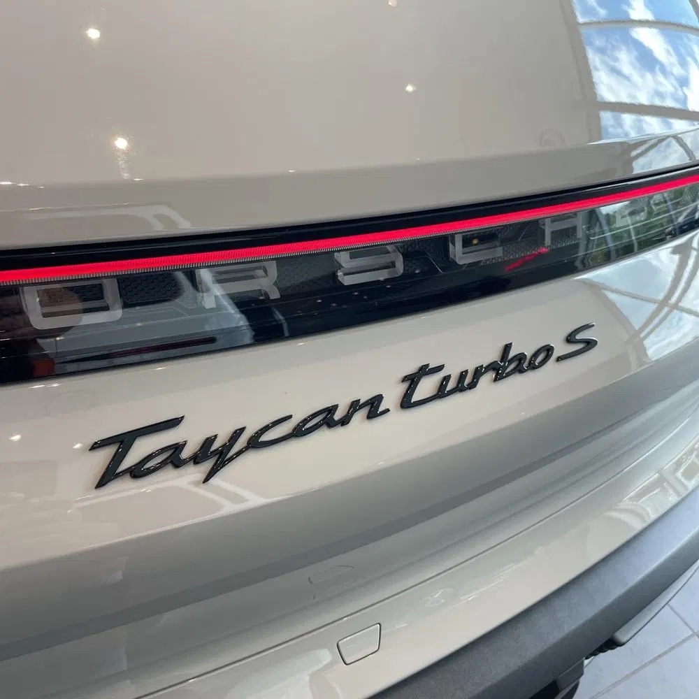 2024 Porsche Taycan Turbo S Cross Turismo