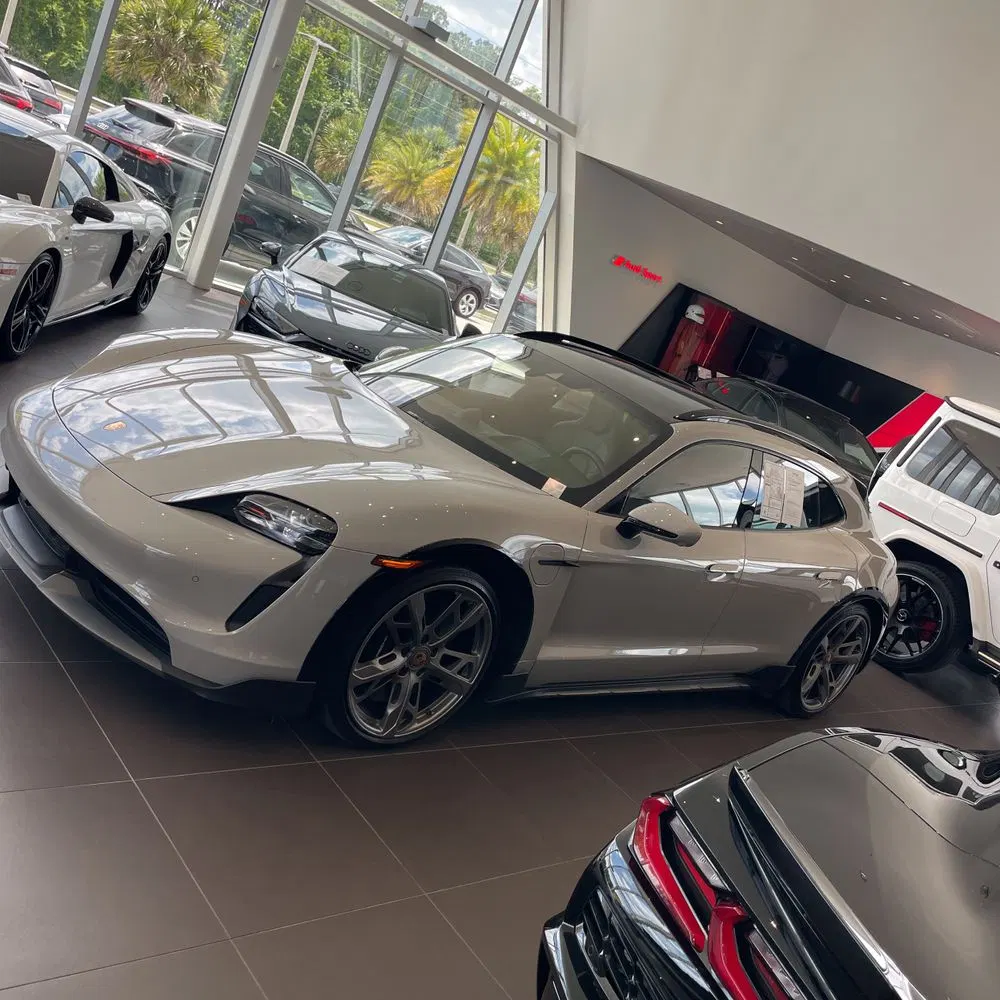 2024 Porsche Taycan Turbo S Cross Turismo