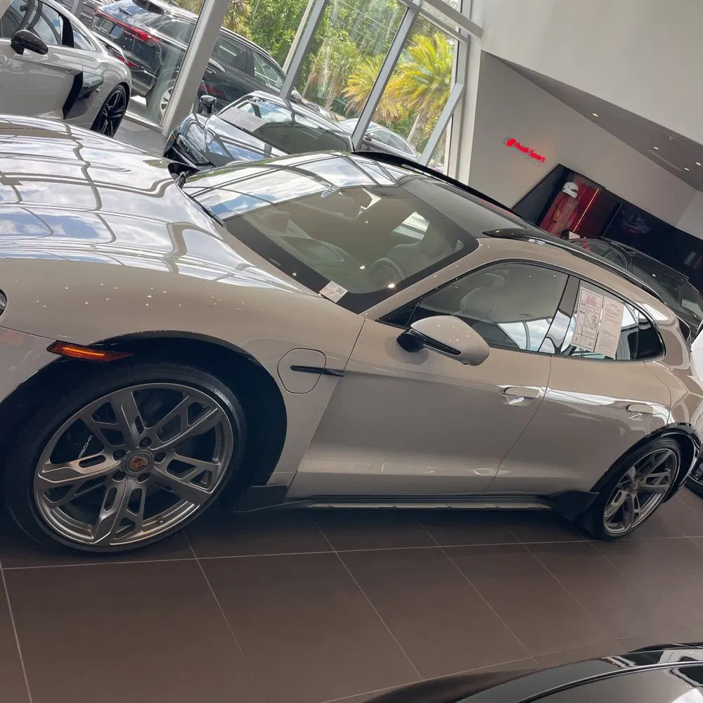 2024 Porsche Taycan Turbo S Cross Turismo