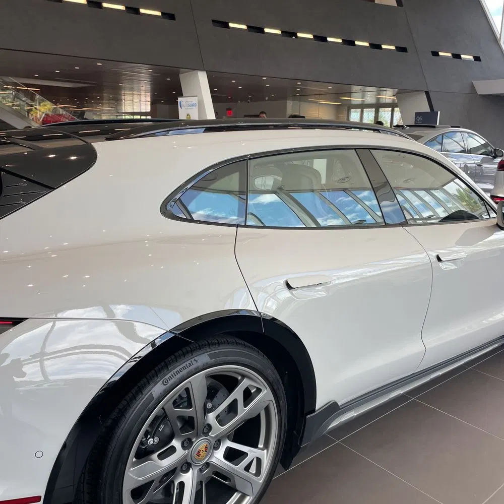 2024 Porsche Taycan Turbo S Cross Turismo