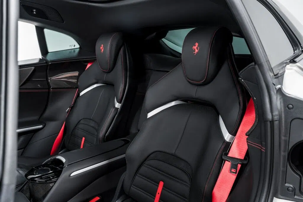 2024 Ferrari Purosangue AWD