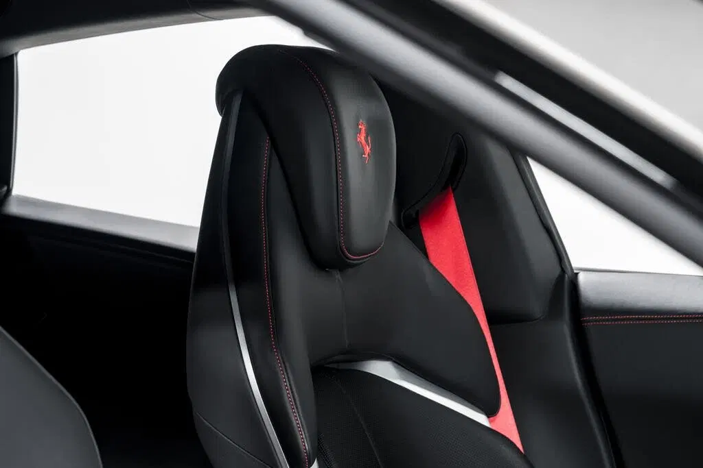 2024 Ferrari Purosangue AWD