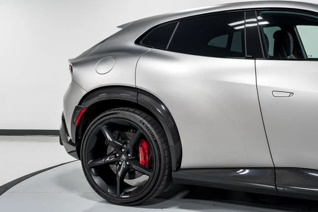2024 Ferrari Purosangue AWD