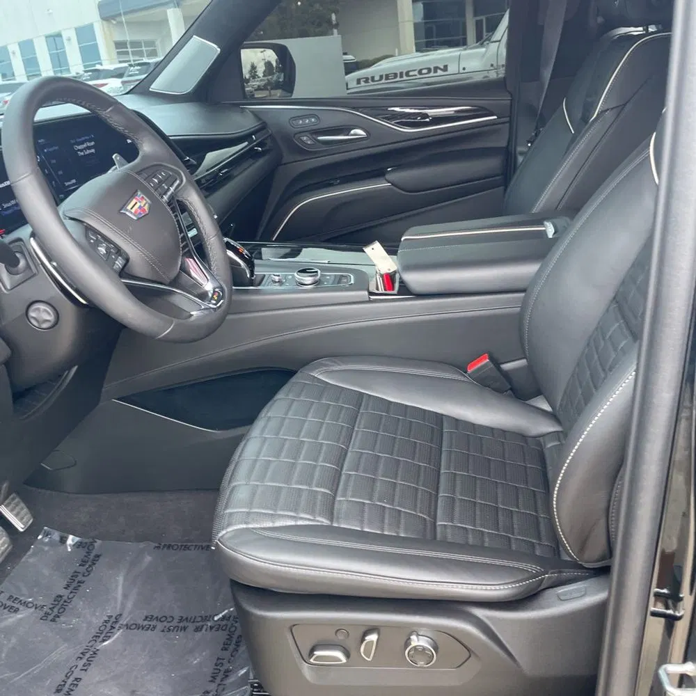 2023 Cadillac Escalade-V Base