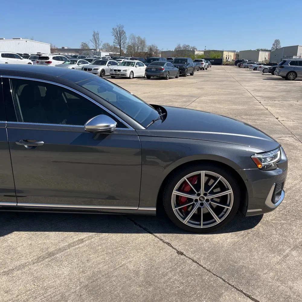 2022 Audi S8