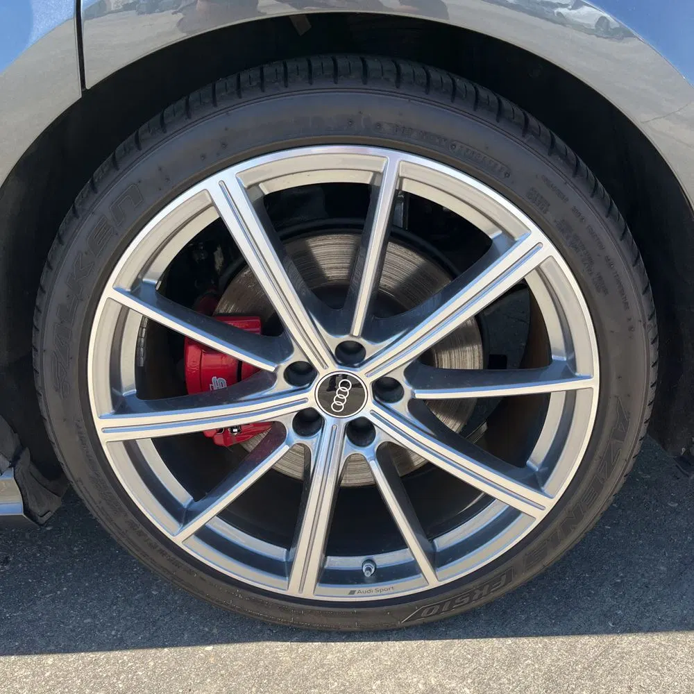 2022 Audi S8