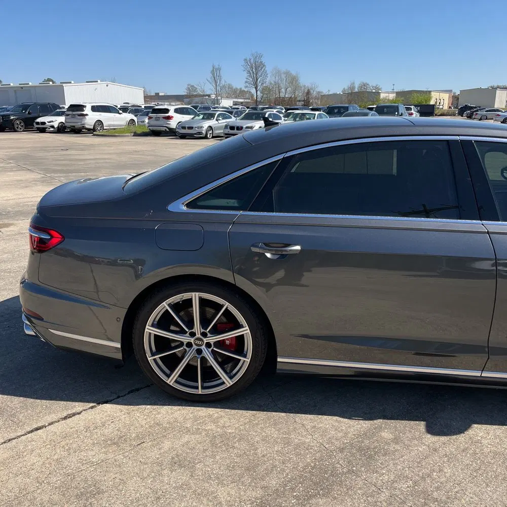 2022 Audi S8