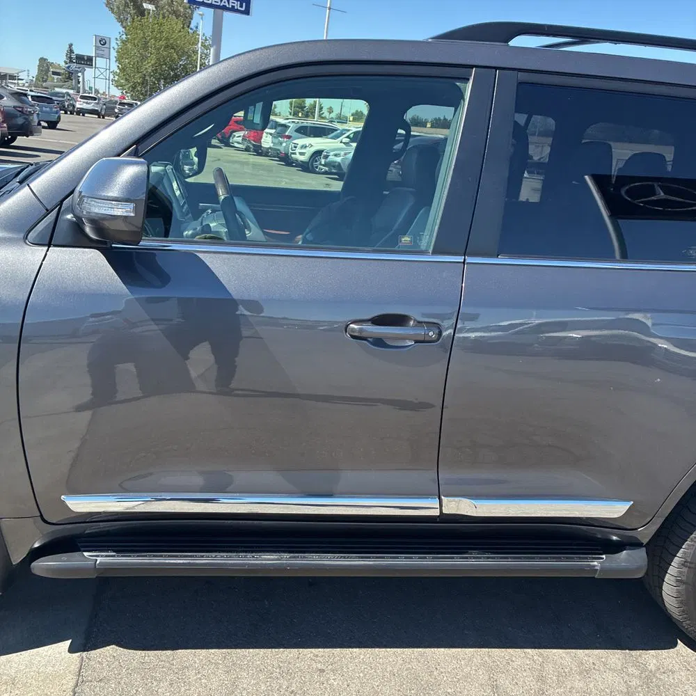 2018 Toyota Land Cruiser Base