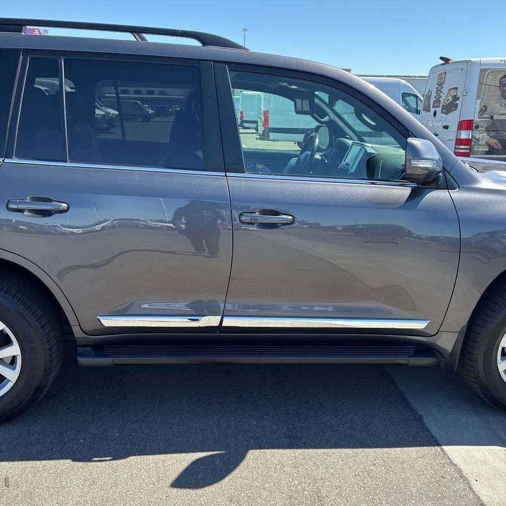 2018 Toyota Land Cruiser Base