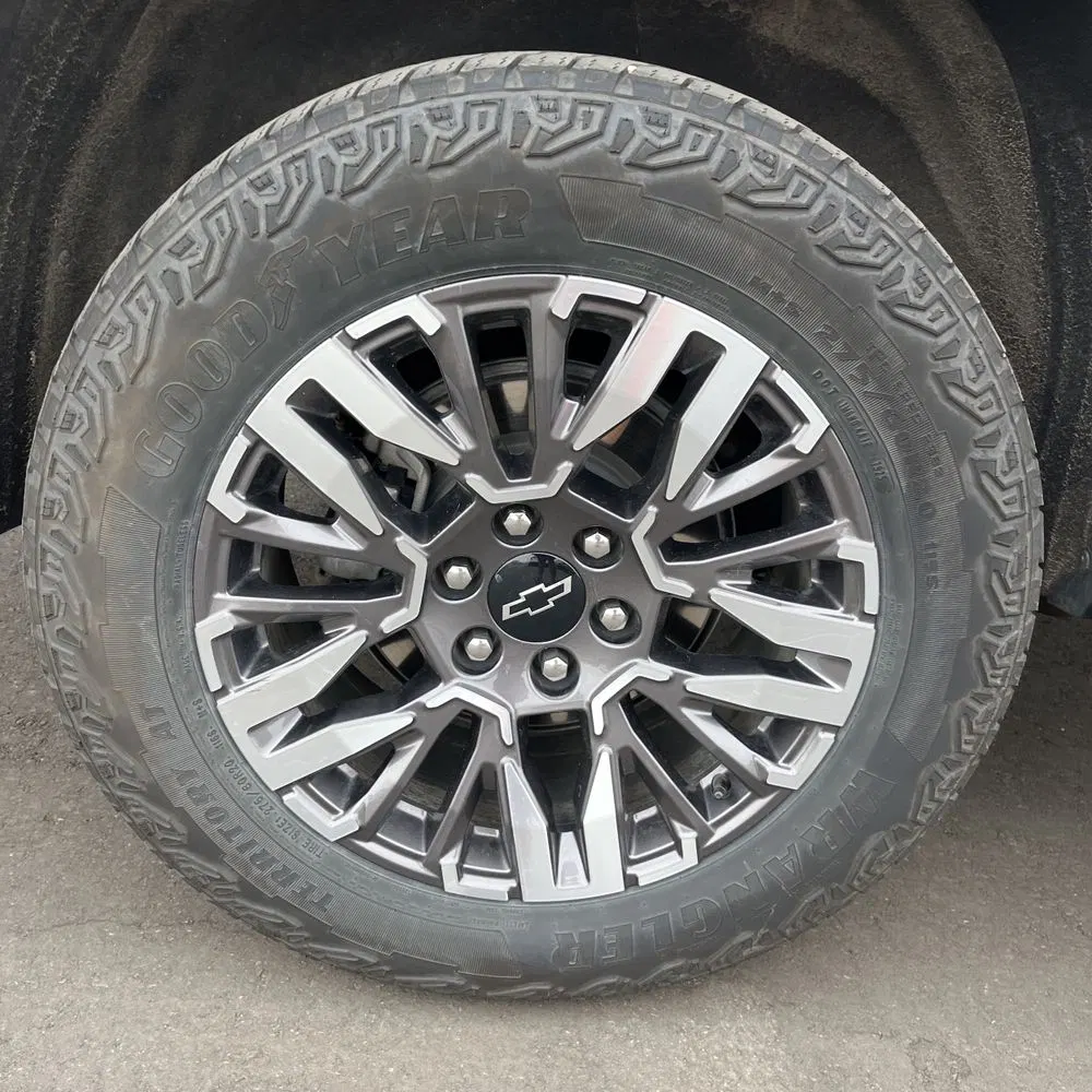 2025 Chevrolet Suburban Z71