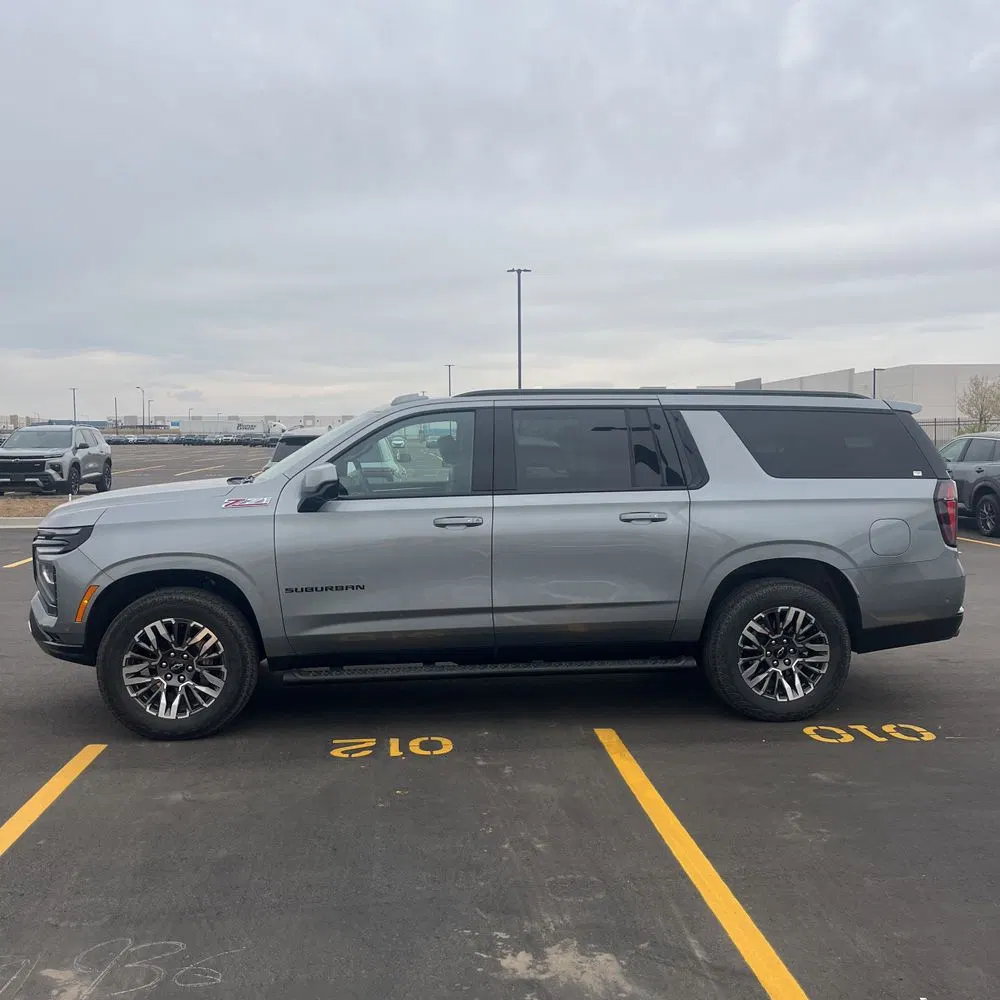 2025 Chevrolet Suburban Z71