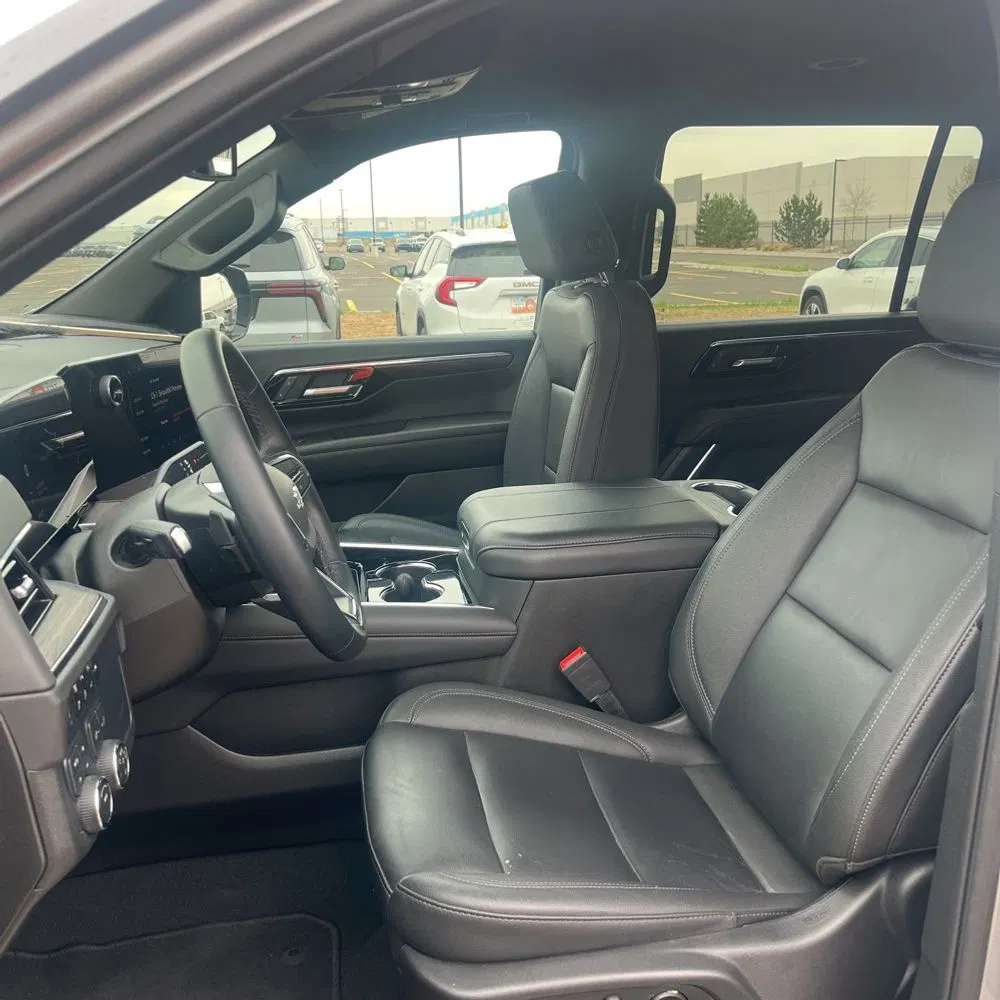2025 Chevrolet Suburban Z71