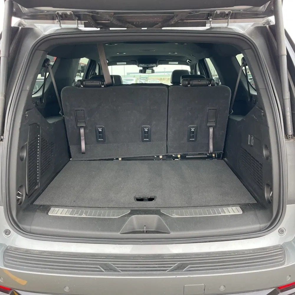 2025 Chevrolet Suburban Z71