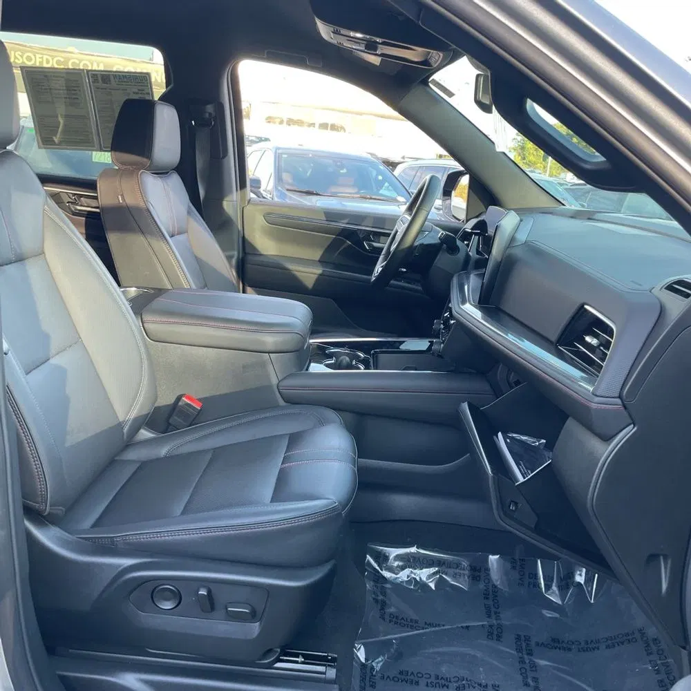 2025 Chevrolet Tahoe 1500 RST