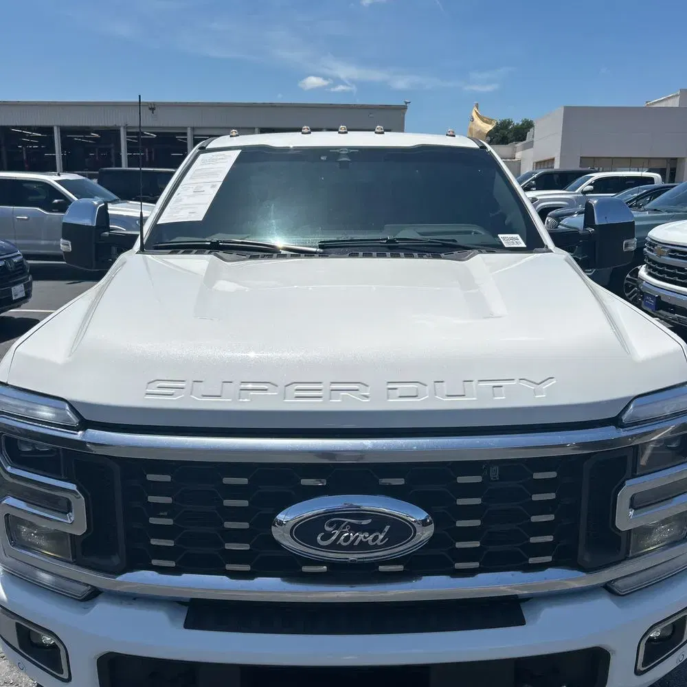 2023 Ford F-450 Super Duty Platinum