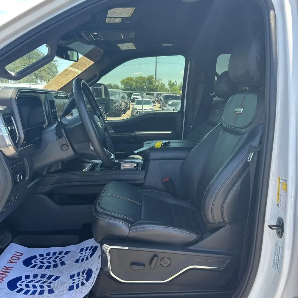 2023 Ford F-450 Super Duty Platinum
