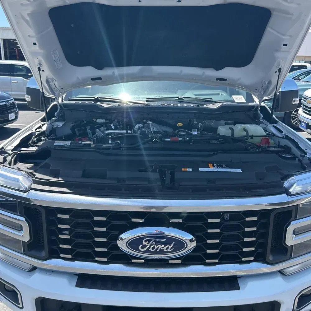 2023 Ford F-450 Super Duty Platinum
