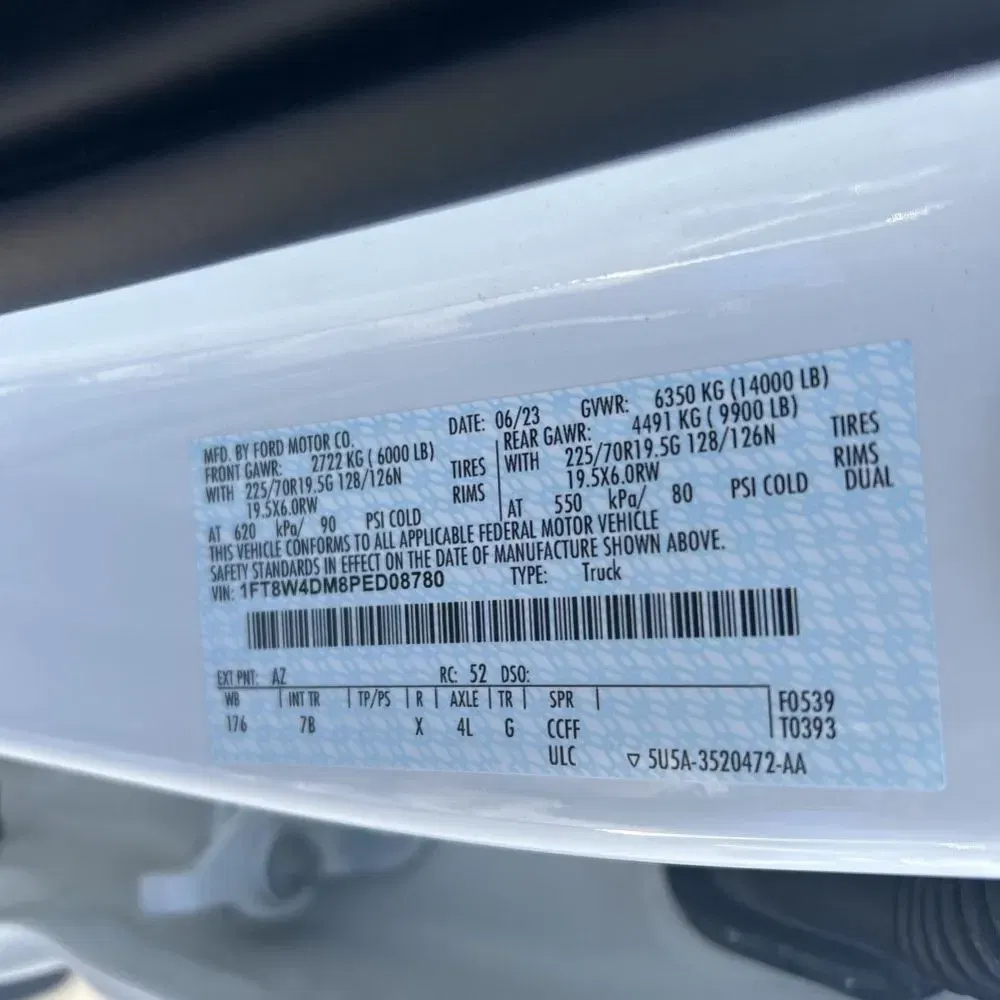 2023 Ford F-450 Super Duty Platinum