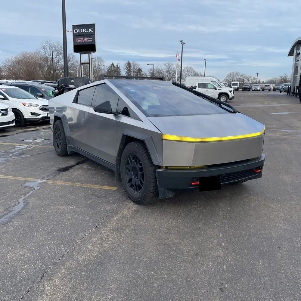 2024 Tesla Cybertruck Base