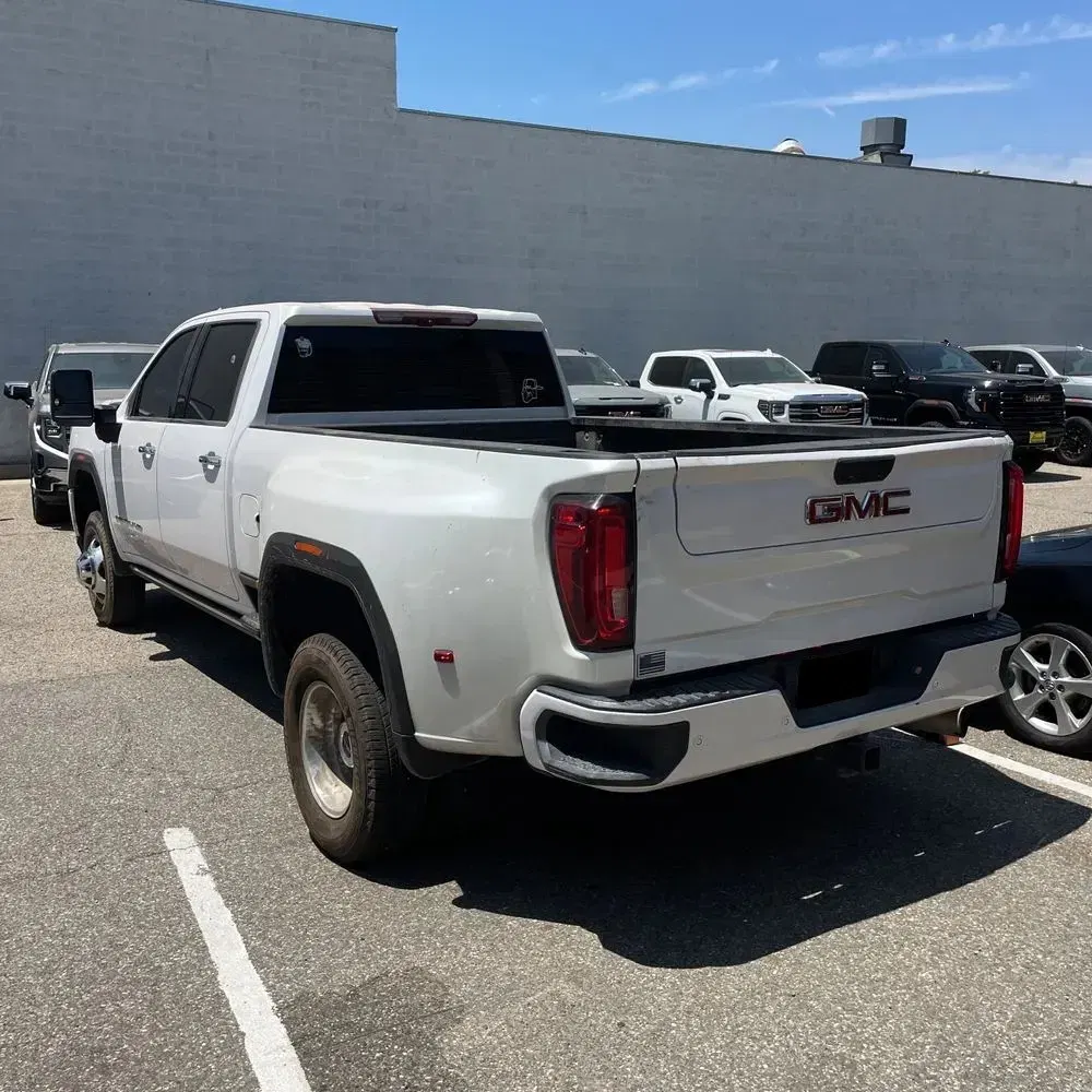 2022 GMC Sierra 3500HD Denali